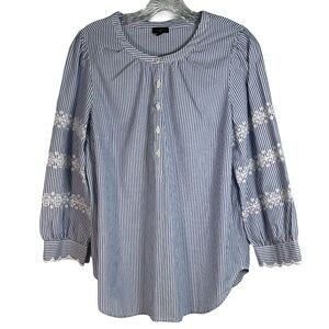 Talbots WM Striped Mock Necked Five Button Blouse with Embroidered Eyelet Detail
